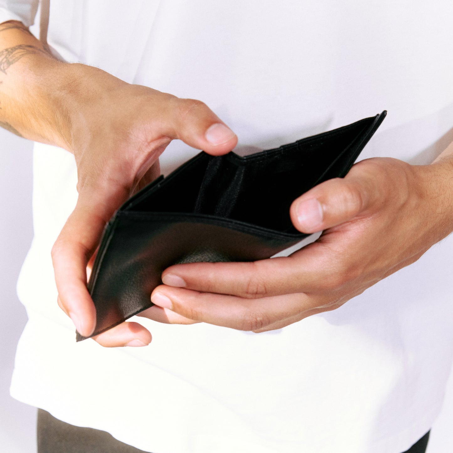 EARLY Rhomboid M Wallet